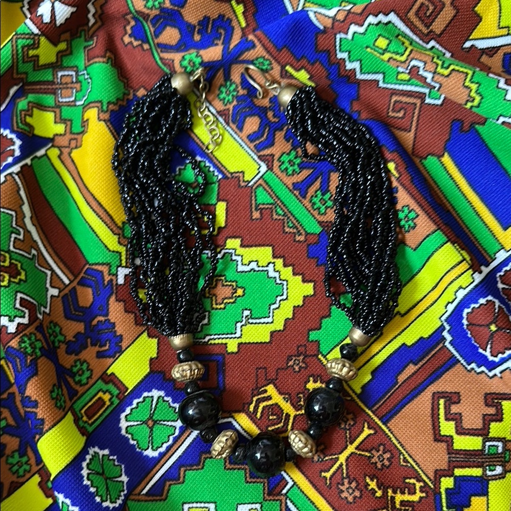 VINTAGE Black Beaded Necklace Y2K Zellers